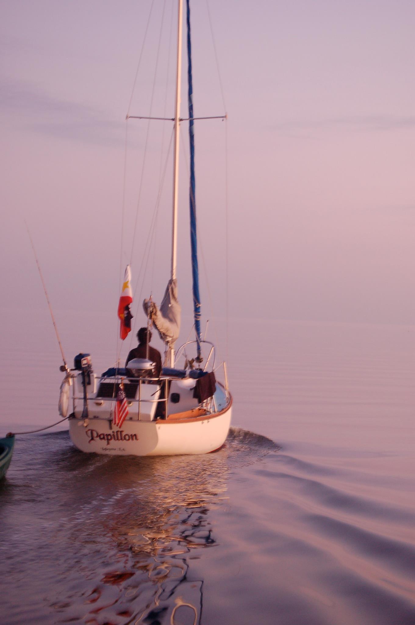 Cape Dory 25 gallery image with filename: capedory25-papillion-windlessmorning1.jpg