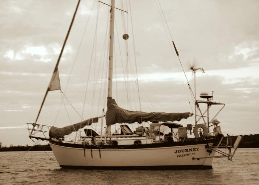 Pacific Seacraft Mariah 31 gallery image with filename: pacificseacraftmariah31-journey-anchor.jpg