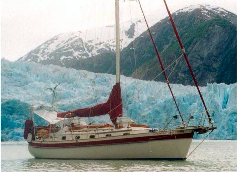 Panda 38 gallery image with filename: panda38-guudtaauun-alaska.jpg